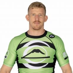 Blowout Outlet Vision Short Sleeve Rashguard Green