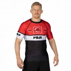 Blowout Classic Short Sleeve Rashguard Red