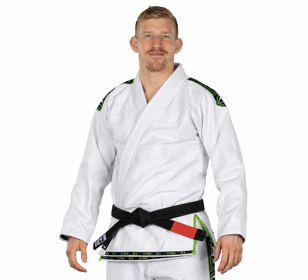 Deelux Kassen 3.0 BJJ Gi White/Green Deelux Kassen 3.0 BJJ Gi White/Green