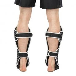 Deelux Pro-Combat Shin Guards