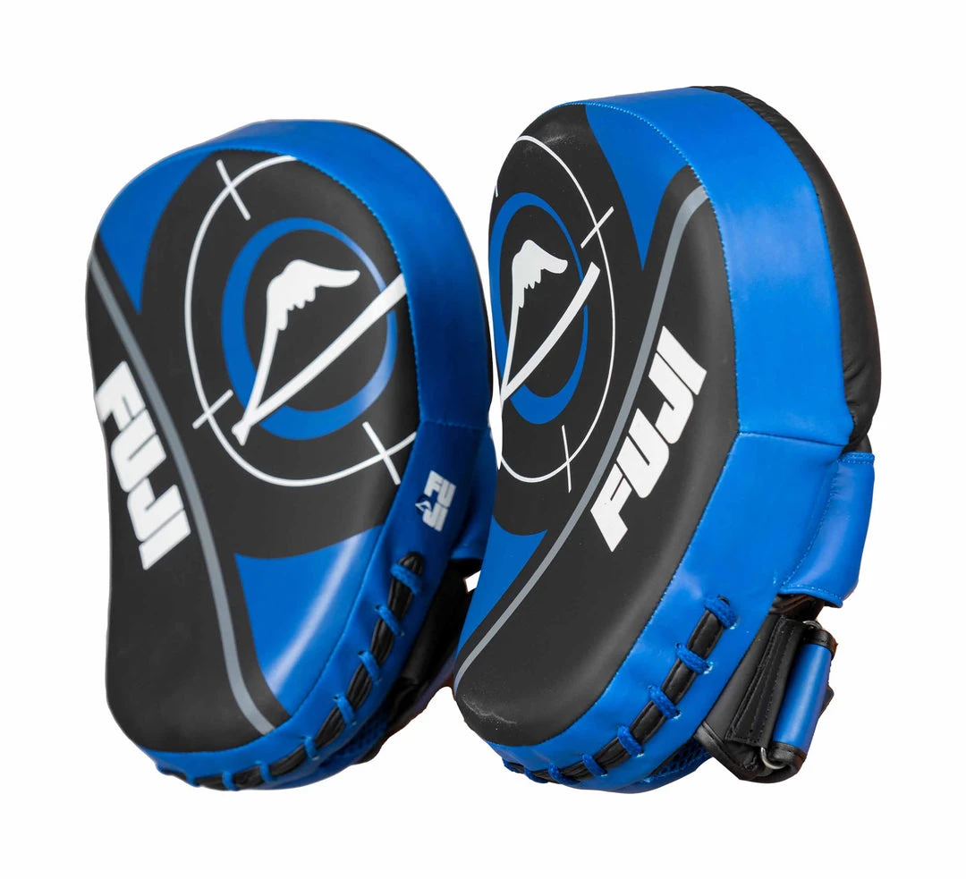 Deelux MMA Precision Striking Focus Mitts Deelux MMA Precision Striking Focus Mitts